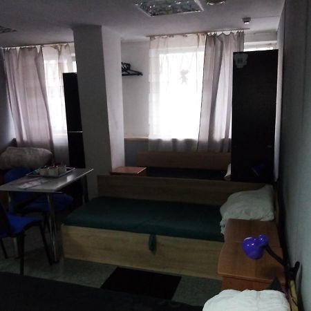 Нау Гостиница Kiev Exterior foto